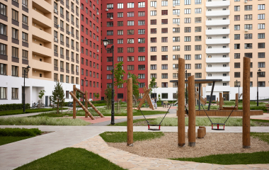 Екатеринбург, ул Краснолесья, 10/6