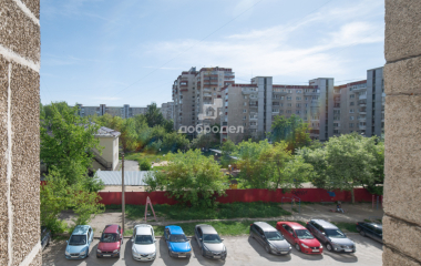 Екатеринбург, ул. Победы,37