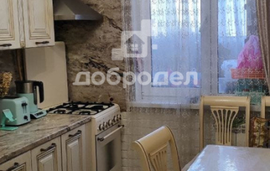 Екатеринбург, ул. Новгородцевой,11