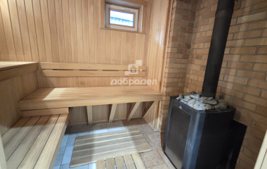 Екатеринбург, ул. Адмирала Ушакова,4