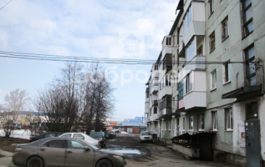 Среднеуральск, ул. Уральская,2