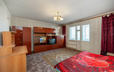 Екатеринбург, ул. 40-летия Комсомола,32а