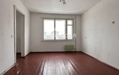 Екатеринбург, б-р. Сиреневый,11