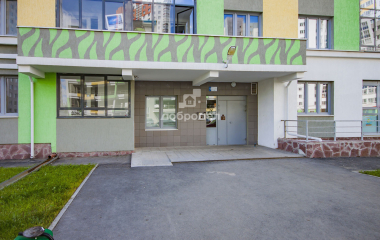 Екатеринбург, ул. Старых Большевиков,3в