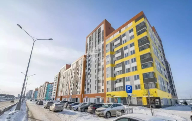 Екатеринбург, пр-кт. Академика Сахарова,41