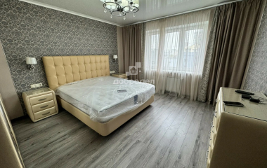 Екатеринбург, ул. Юмашева,11
