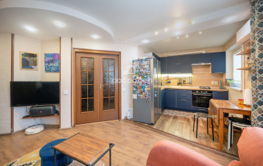 Екатеринбург, ул. Металлургов,28