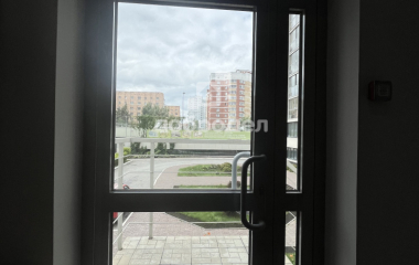 Екатеринбург, ул. Мельникова,27