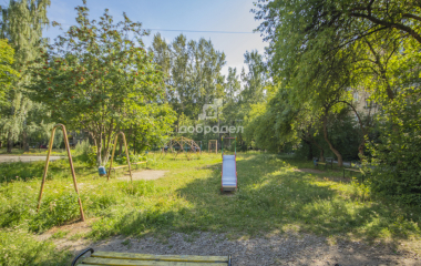 Екатеринбург, ул. Бахчиванджи,8