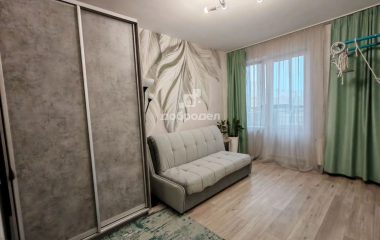 Екатеринбург, ул. Анатолия Мехренцева,38