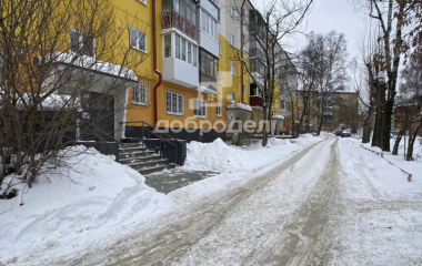 Первоуральск, пр-кт. Ильича,24