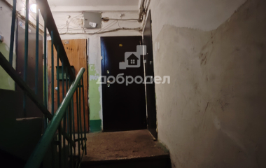 Екатеринбург, ул. Черноярская,8