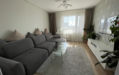 Екатеринбург, ул. Краснолесья,74