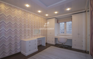 Екатеринбург, ул. Авиаторов,12