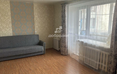 Екатеринбург, ул. Индустрии,33
