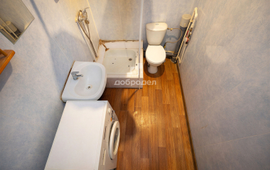 Екатеринбург, ул. Очеретина,8