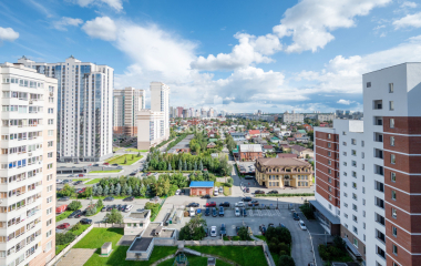 Екатеринбург, ул. Ясная,35