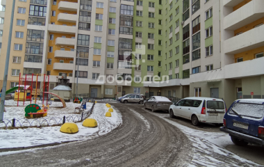 Екатеринбург, ул. Краснолесья,117