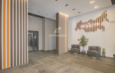 Екатеринбург, ул. Николая Островского,2/2