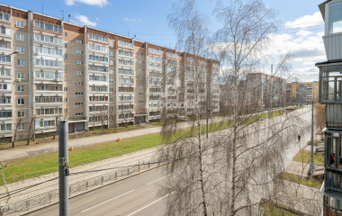 Екатеринбург, ул. Фрезеровщиков,27