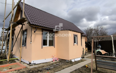Среднеуральск, проезд. Полевой