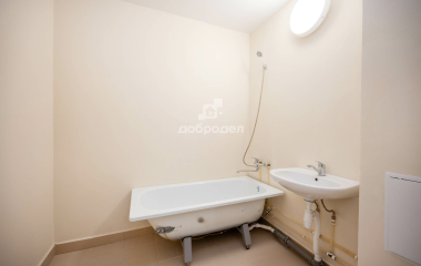 Екатеринбург, ул. Крауля,93