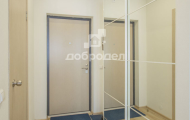 Екатеринбург, мкр. Светлый,7