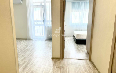 Екатеринбург, ул. Хрустальногорская,93