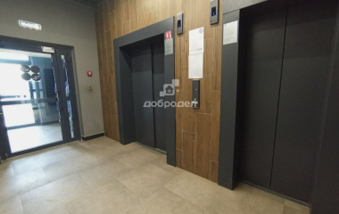 Екатеринбург, ул. Академика Ландау,14