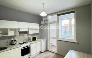 Екатеринбург, ул. Чемпионов,3