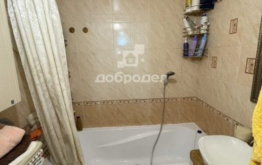 Екатеринбург, ул. Новгородцевой,11