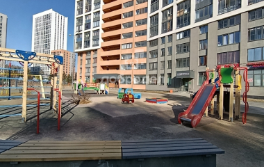 Екатеринбург, мкр. Светлый,1