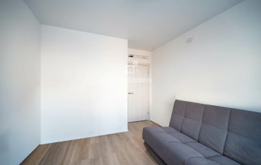 Екатеринбург, пер. Полимерный,11