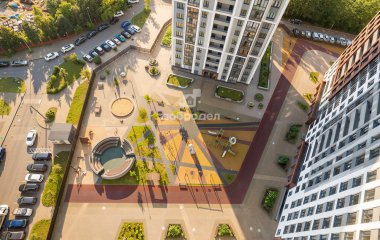 Екатеринбург, ул. 8 Марта,202/3