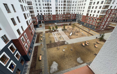 Екатеринбург, б-р. Золотистый,11