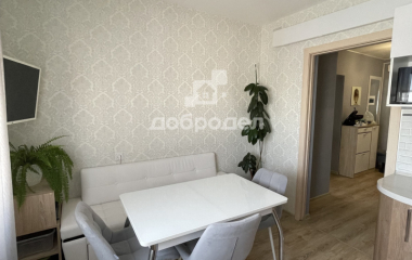 Екатеринбург, ул. Краснолесья,74