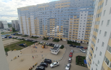 Екатеринбург, ул. Ракетная,18