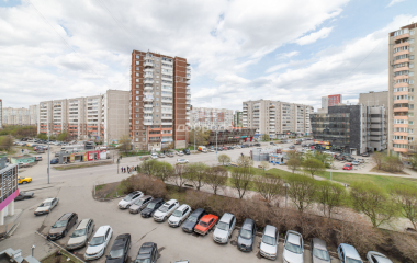 Екатеринбург, Родонитовая 12