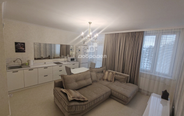 Верхняя Пышма, ул. Машиностроителей,21