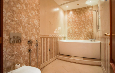 Екатеринбург, ул. Юмашева,15