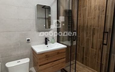 Екатеринбург, ул. Крауля,107