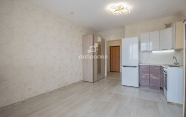 Екатеринбург, ул. Республиканская,5