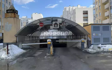 Екатеринбург, ул. Павла Шаманова,8