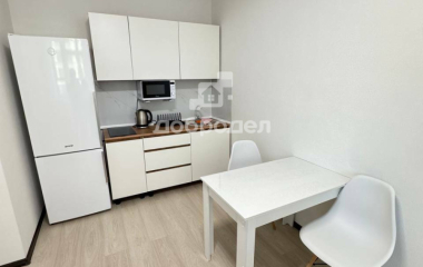 Екатеринбург, ул. Академика Ландау,32