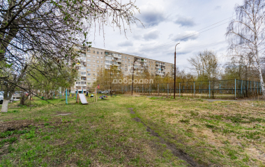 Екатеринбург, ул. Академика Бардина,7/1