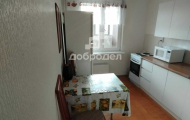 Екатеринбург, ул. Крестинского,37/1