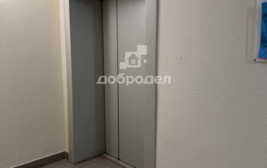 Екатеринбург, ул. Крауля,93