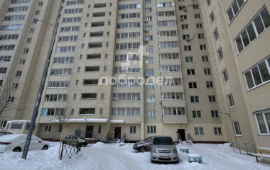 Екатеринбург, ул. Крауля,93