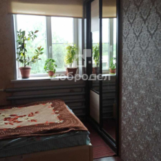 Дом | 180.00 м² 70