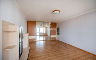 Екатеринбург, ул. Ясная,35